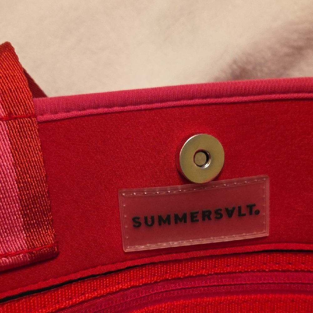 Summersalt Neoprene Vibrant Red & Pink Tote Bag..snap Closure...like New - Picture 2 of 5